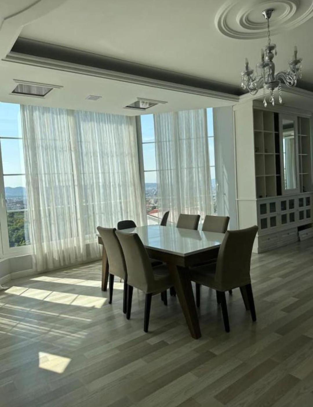 Villa Kamila Тирана Екстериор снимка